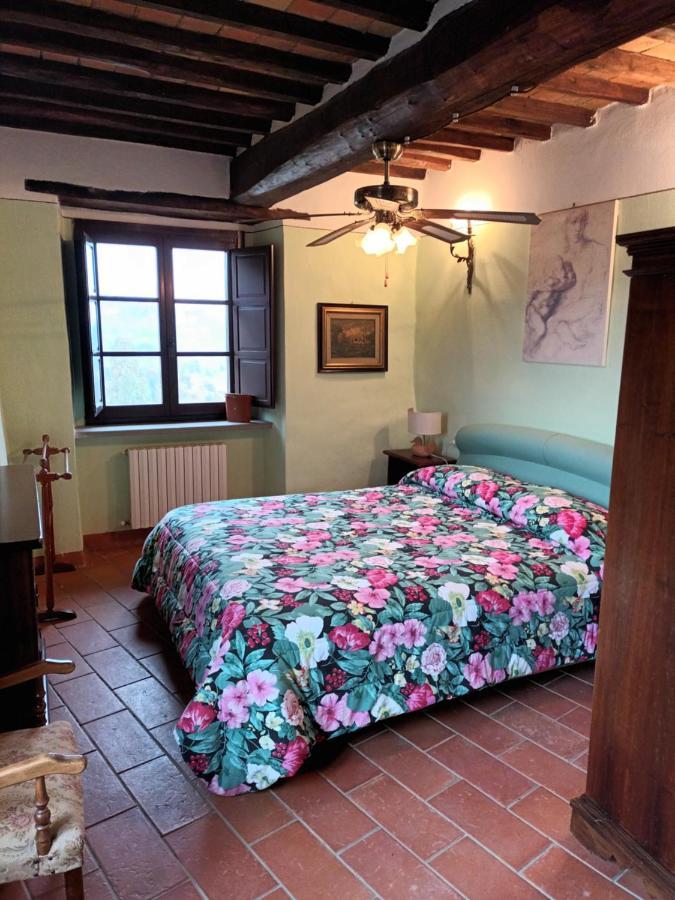 Castello Di Gaiche Apartman Collebaldo Kültér fotó